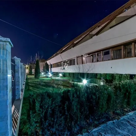 Apartment Apartament Smarald *